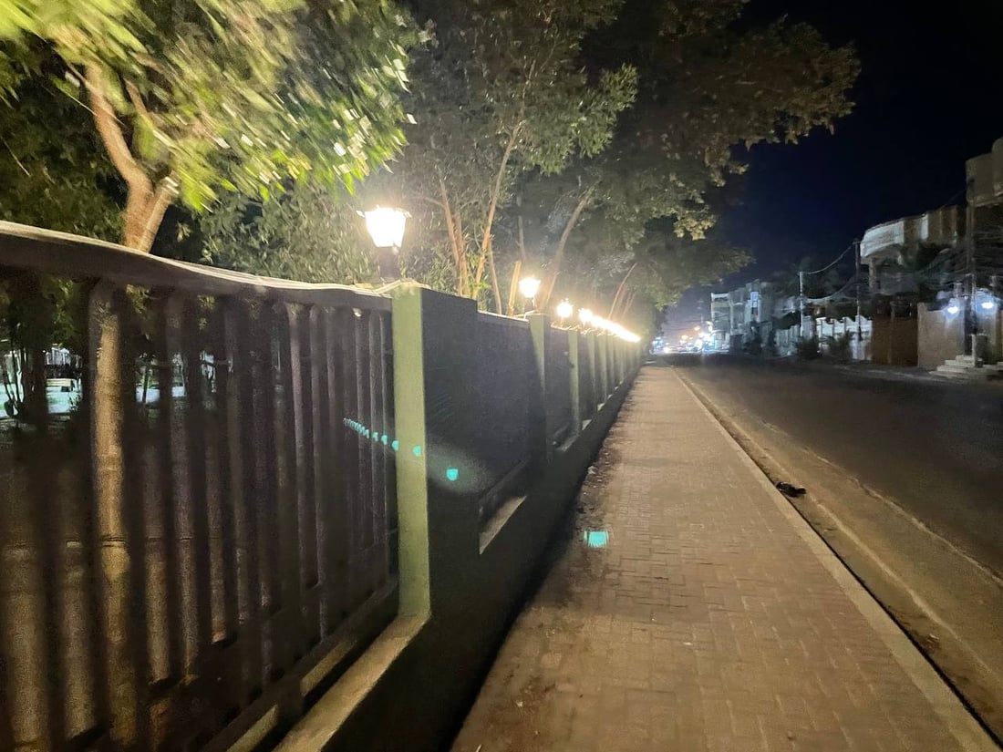 صور: ليل المشخاب أجمل.. “الدبينية” مضيء وقريباً “الصدر” و”شهيد المحراب”