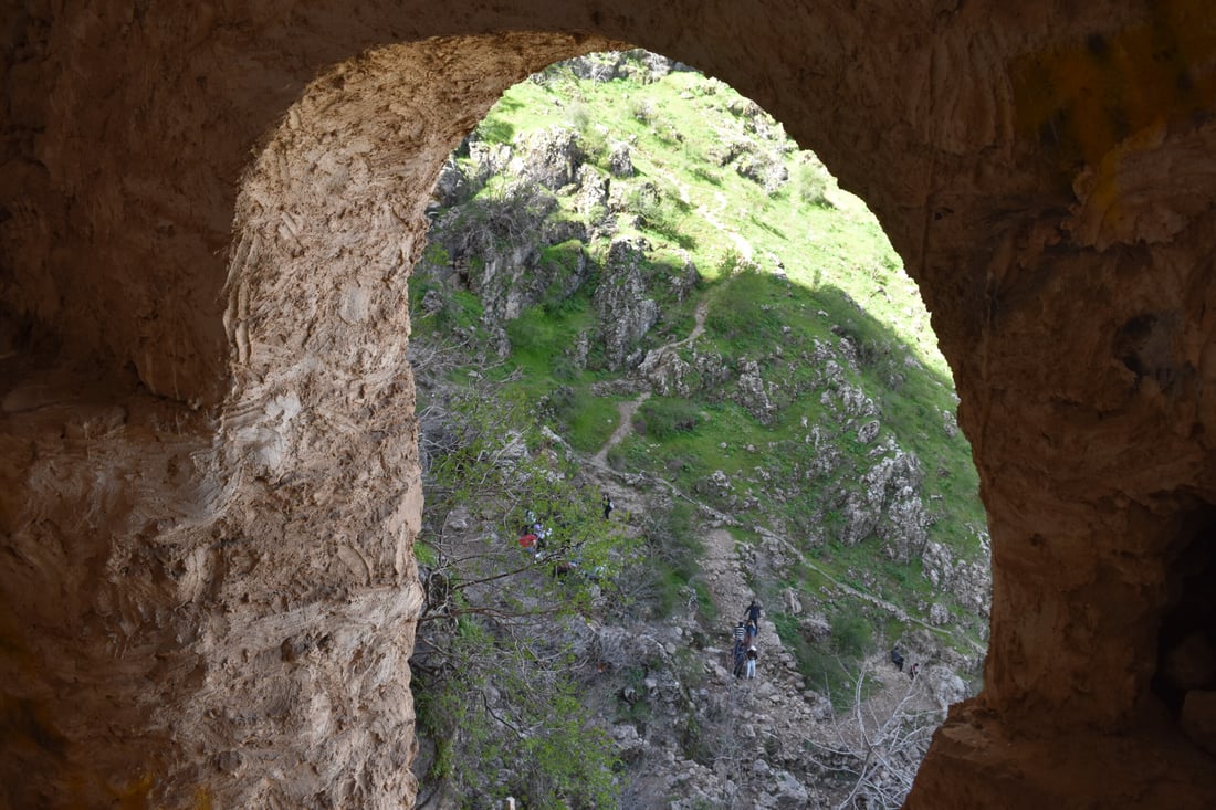 صور: مسيحيو شقلاوة يحيون ذكرى ربن بويا على ارتفاع 1270 متراً