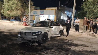 لە ناو گەڕەکێکی کەلار دوو ئۆتۆمبێل پێکیاندادا و سێ کەس برینداربوون