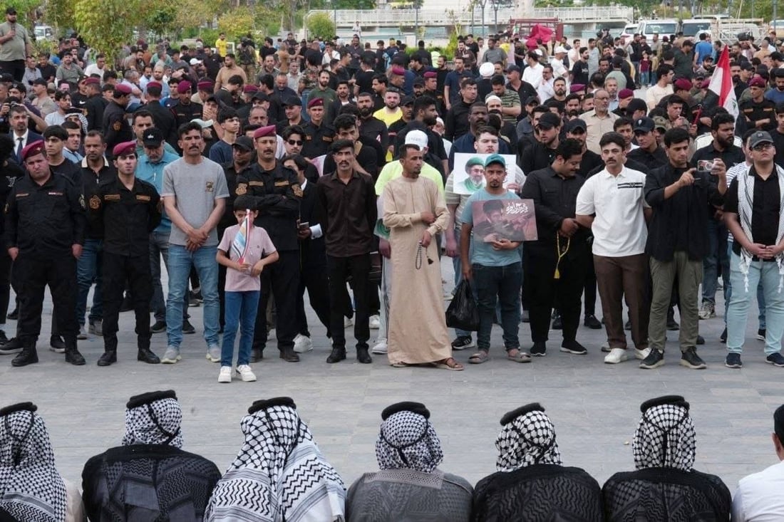 ترامب يدعم مرشح الإطار وجمهور المقاومة يتظاهر في ساحة التحرير رفضاً لعقوبات واشنطن