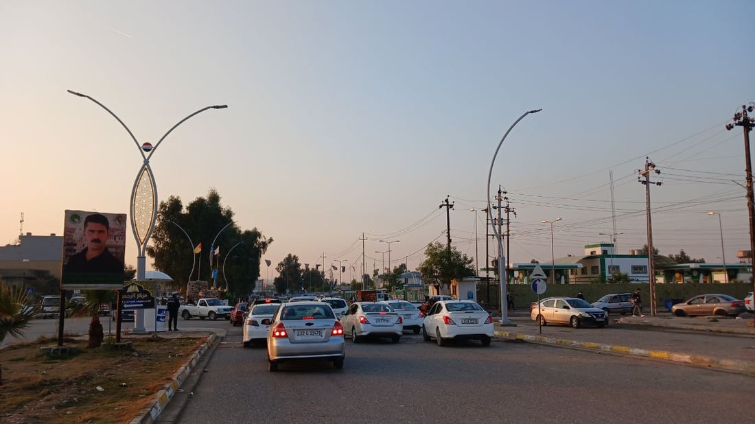 مفرزة جديدة على طريق كركوك أربيل.. فلكة تربك التلاميذ ومحطة الوقود