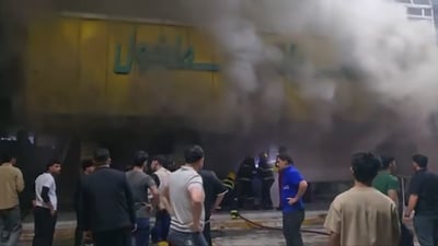 فيديو: حريق يلتهم محل ألبسة في الطوز وصاحبه يقدر خسائره بـ100 مليون دينار
