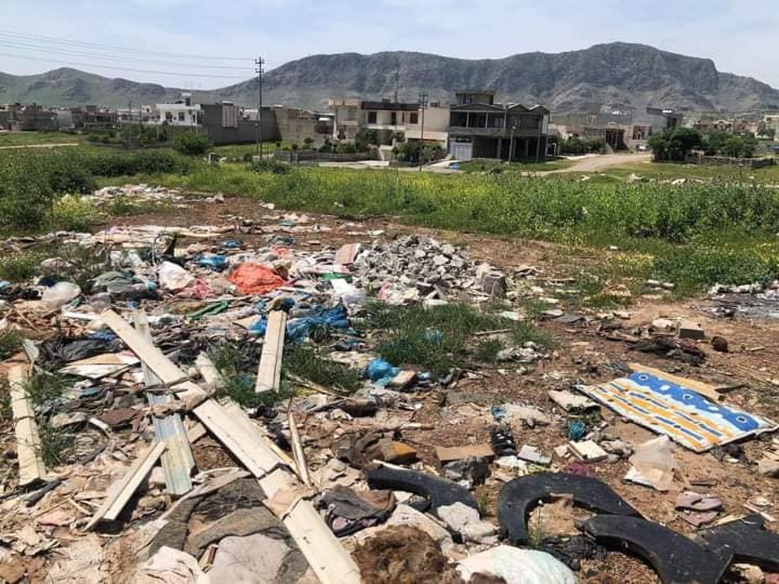 وه‌زاره‌تى په‌روه‌رده‌ فڕێدان و سوتاندنى په‌رتووكی خوێندنى قه‌ده‌غه‌ كرد