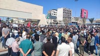بالتزامن مع تظاهرة الناصرية.. ساحة التحرير تمتلئ بالمت...