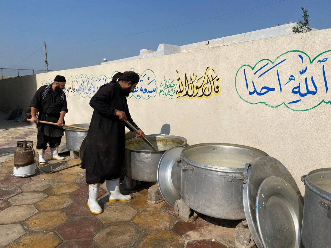 صور: 1500 وجبة غداء.. باكورة أعمال “مطبخ الناصرية الخيري” للفقراء