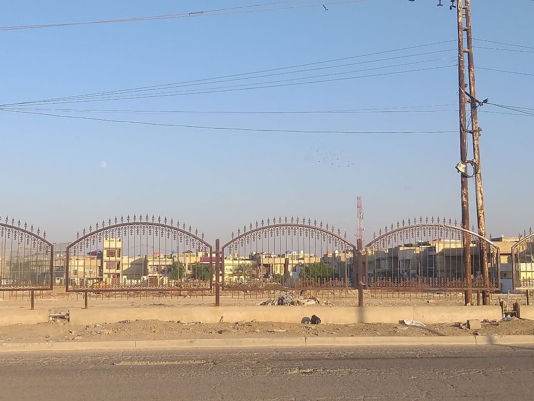 انتحار مروّع لسائق “تكتك”.. تفاصيل واقعة “شارع الأشباح” في مدينة الحرية