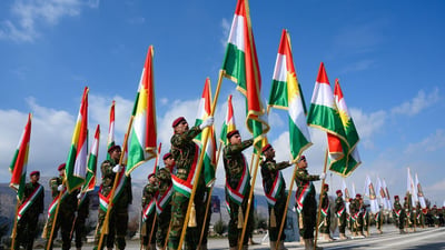 “سەرۆکی حکومەت شاندی هەرێمی بۆ هاوتاکردنی موچەی پێشمەرگە لە بودجەی عێراق راسپارد”