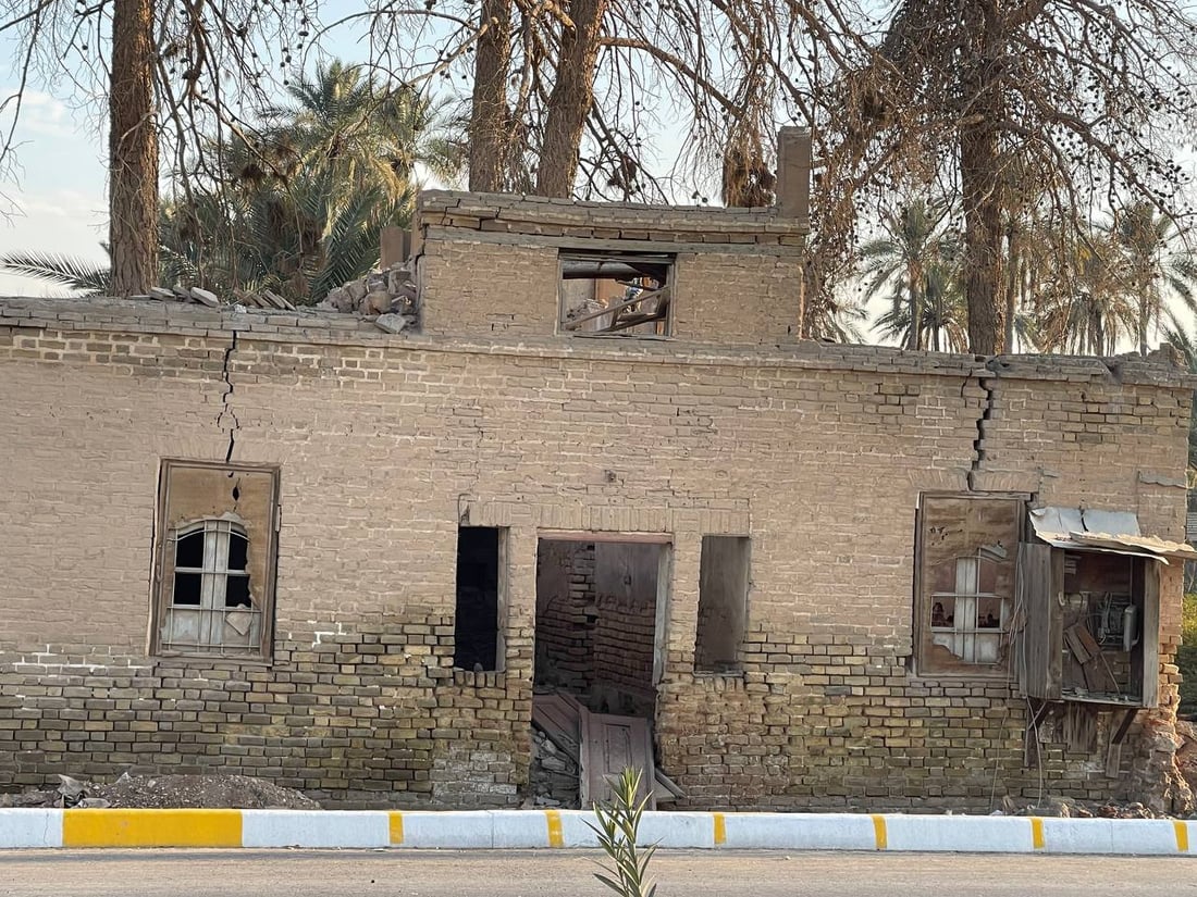 جده بنى سور كربلاء لدفع خطر الوهابيين.. صور من قصر مصطفى خان في كربلاء