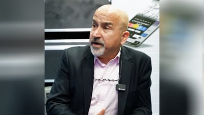 ” لە پێشانگای هەولێر جیهان بە عەرەبی دەدوێت نەک بە كوردی”