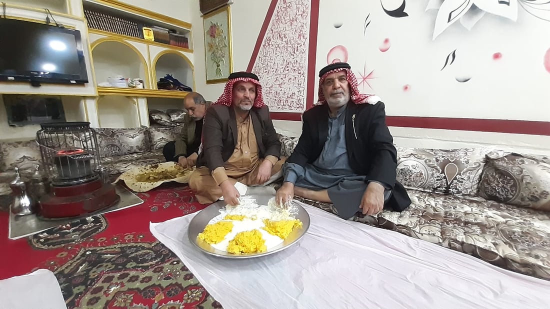 ألبوم مصور من ولائم مضايف الزاب: لحمٌ كثير فرحاً بولادات المواشي والربيع