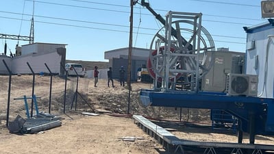 Electricity returns to Al-Nahiya in Anbar for the first time in a decade