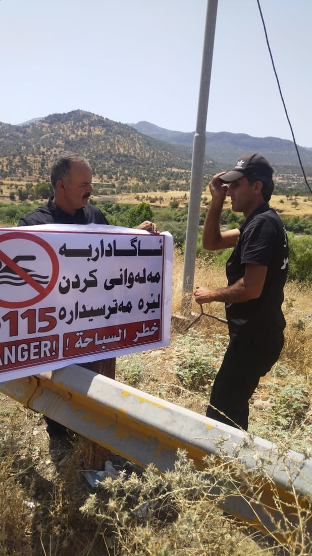 بە سێ زمان داوا لە هاوڵاتیان دەکرێت لە شوێنە مەترسیدارەکان مەلە نەکەن