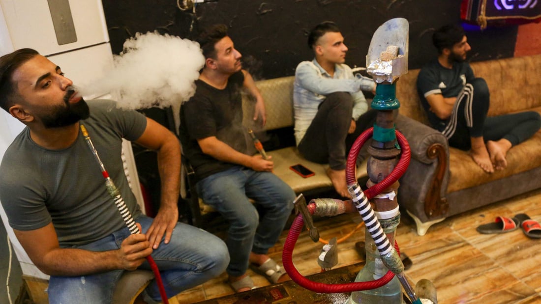 ممنوع التدخين في كربلاء بالمناطق العامة والمغلقة.. الصحة توعدت المخالفين