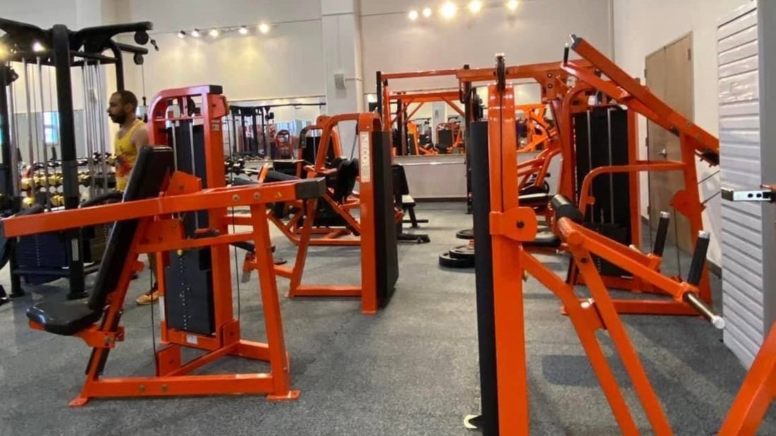 صور: مسبح ورياضة ومدربون في بسماية.. لا تذهبوا إلى بغداد ونحن نعمل 24 ساعة