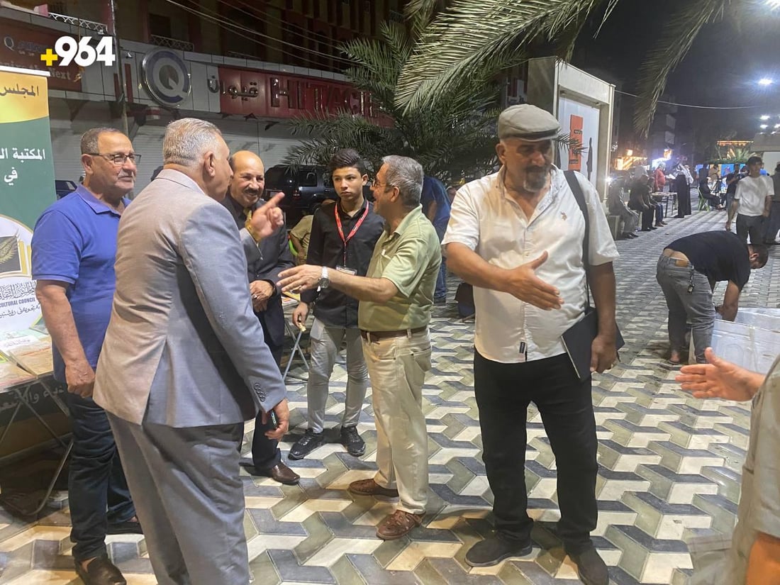 متنبي البصرة يتفوق على النسخة الأصلية.. معارض ومحاضرات في الهواء الطلق (صور)