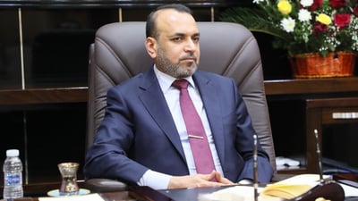 وزير العمل أحمد الأسدي: نعم حضرت المهرجان وغادرت فور ظهور أشياء مرفوضة