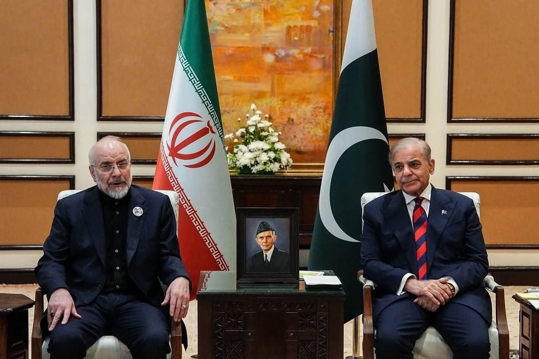 طهران تعلن بدء المفاوضات بعد لقاء رئيس وزراء باكستان بالوفد الإيراني (صور)