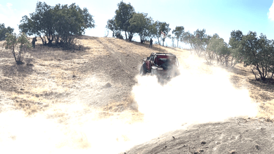 شۆفێرێكی ئۆفرۆد سەركێشی دەكات و پەیامنێری 964یش لەگەڵی سەركەوتووە