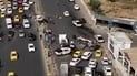 تصادم 4 سيارات وتهشم السياج الوسطي للشارع.. مشاهد جوية من أيسر الموصل