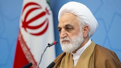 سەرۆکی دەسەڵاتی دادوەریی ئێران: ئەمریکا ناوێرێت لە گەرووی هورمز نزیک ببێتەوە
