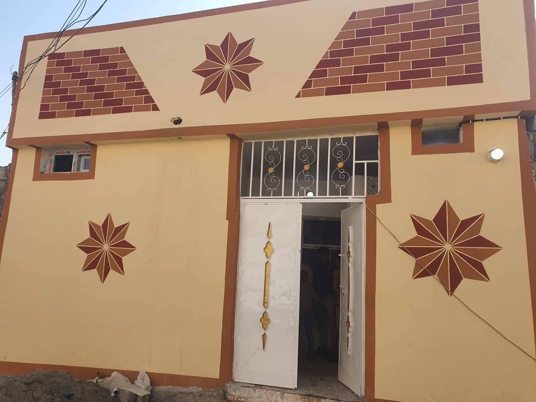 صور: ناشطو تلعفر يتكفلون ببناء المنازل المدمرة وعلاج المرضى وتزويج الشباب