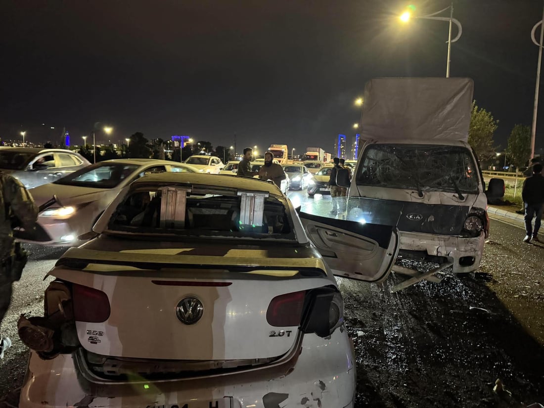 لەبەردەم کەمپی زانکۆی سلێمانی چەند ئۆتۆمبێلێک پێکیاندادا