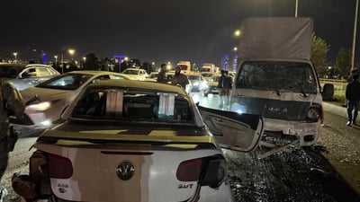 لەبەردەم کەمپی زانکۆی سلێمانی چەند ئۆتۆمبێلێک پێکیاندادا