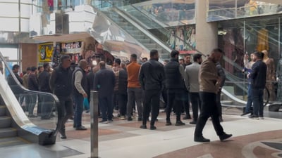 کارەبای کاسۆ مۆڵ لە سلێمانی بڕاوەو دوکاندارەکانیش دەڵێن بۆ ئێمە باجەکەی بدەین