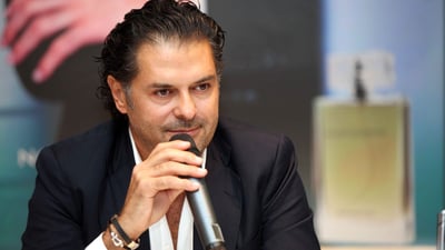 پیاوێک بەهۆی راغب عەلامە ژنەكەی تەڵاق دا