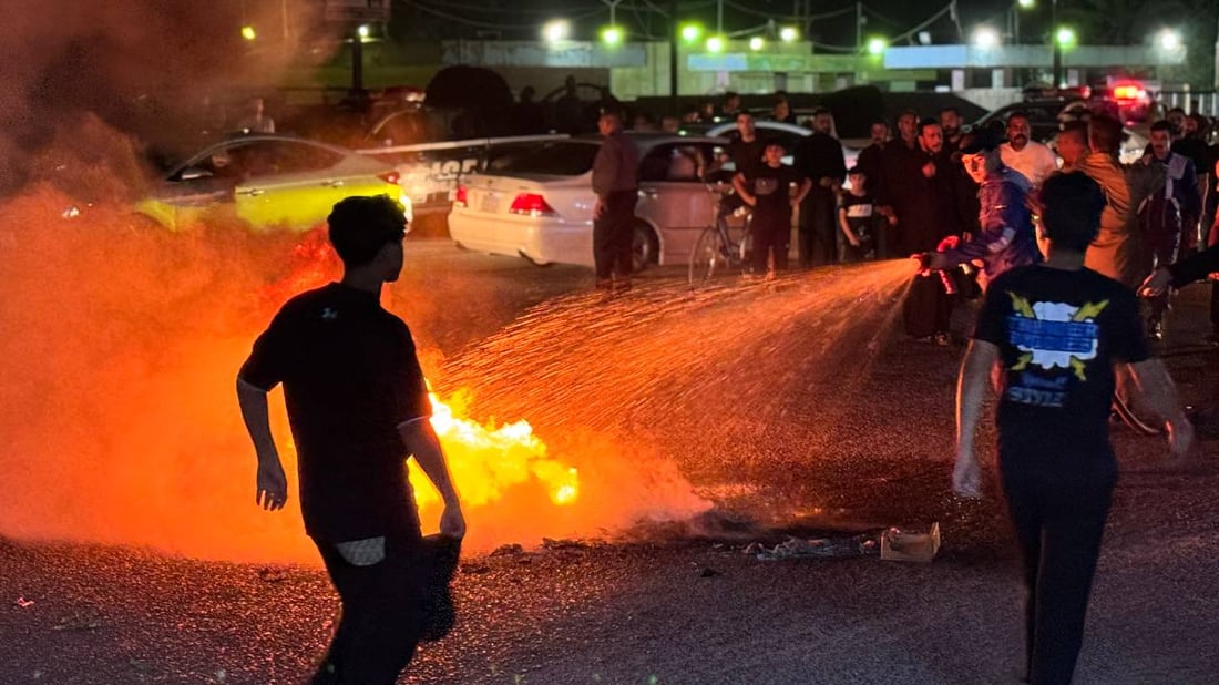 صور: الشغب ينتشر ومسؤول نجفي يهرع إلى المشخاب.. النار قطعت طريق أبو صخير