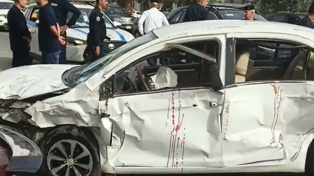 ئۆتۆمبێلێک خۆی بە دوو ئۆتۆمبێلی دیکەدا کێشا و شۆفێرەکەی گیانی لەدەستدا