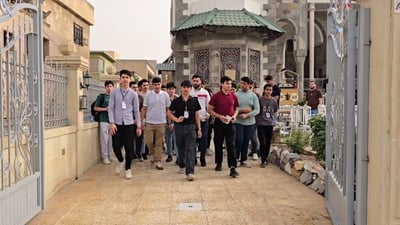 Mosul walking club blends exercise and heritage in tour through old quarter
