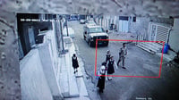 فيديو: ضابط أنقذ تلميذات من كلاب سائبة في العمارة لكن ه