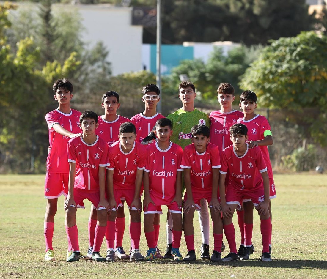 صور: منتخب العراق للسيدات يخسر أمام أشبال أكاديمية فاست لنك في دهوك