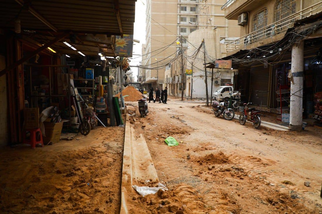 صبراً يا أهل العباسية الشرقية والغربية.. بلدية كربلاء ستضع المرمر بدل المقرنص