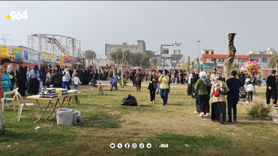 لە فێستیڤاڵی بازاڕی کەلار منداڵان بەرهەمی دەستی خۆیان دەفرۆشن