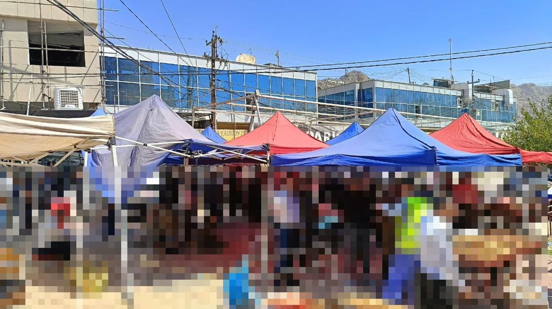 بەڕێوەبەرایەتی رۆشنبیری و هونەری راپەڕین سێبه‌رى  بۆ خانه‌نشینانى به‌رده‌م بانكه‌كان دروست كرد