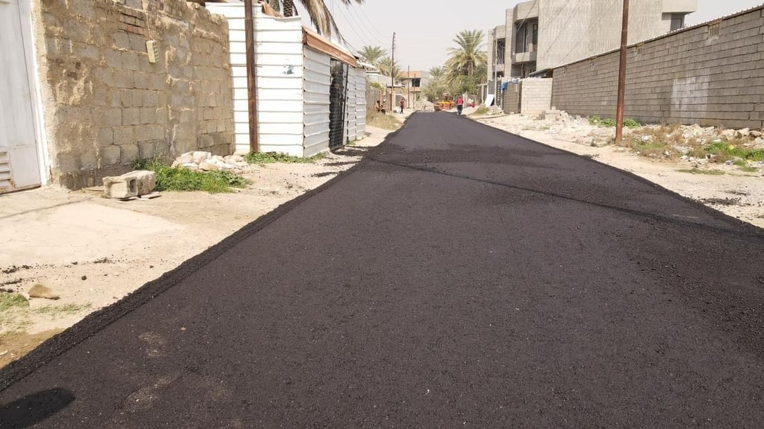 صور: “عرب شوكة” تودع “سنوات الطين”.. التبليط يصل المنطقة المنسية في هبهب