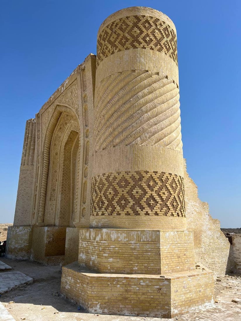 واسط تستعد لترميم “قصر الإمارة” بعد تأهيل المدرسة الشرابية وحركة السياحة تتصاعد (صور)
