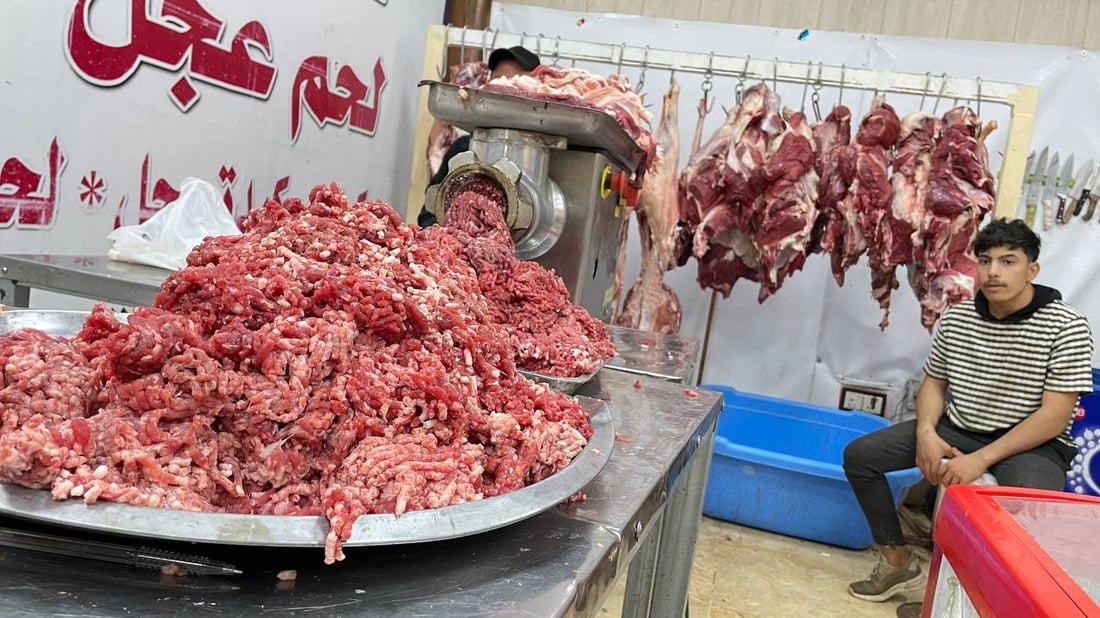 بغداد لا تصدق.. لحوم الحكومة أرخص من السوق بكثير تزامناً مع ارتفاع الأسعار (صور)