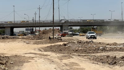 إلى المارّين بالكرادة.. العمل لن يطول كثيراً أسفل جسر الأمانة (صور)