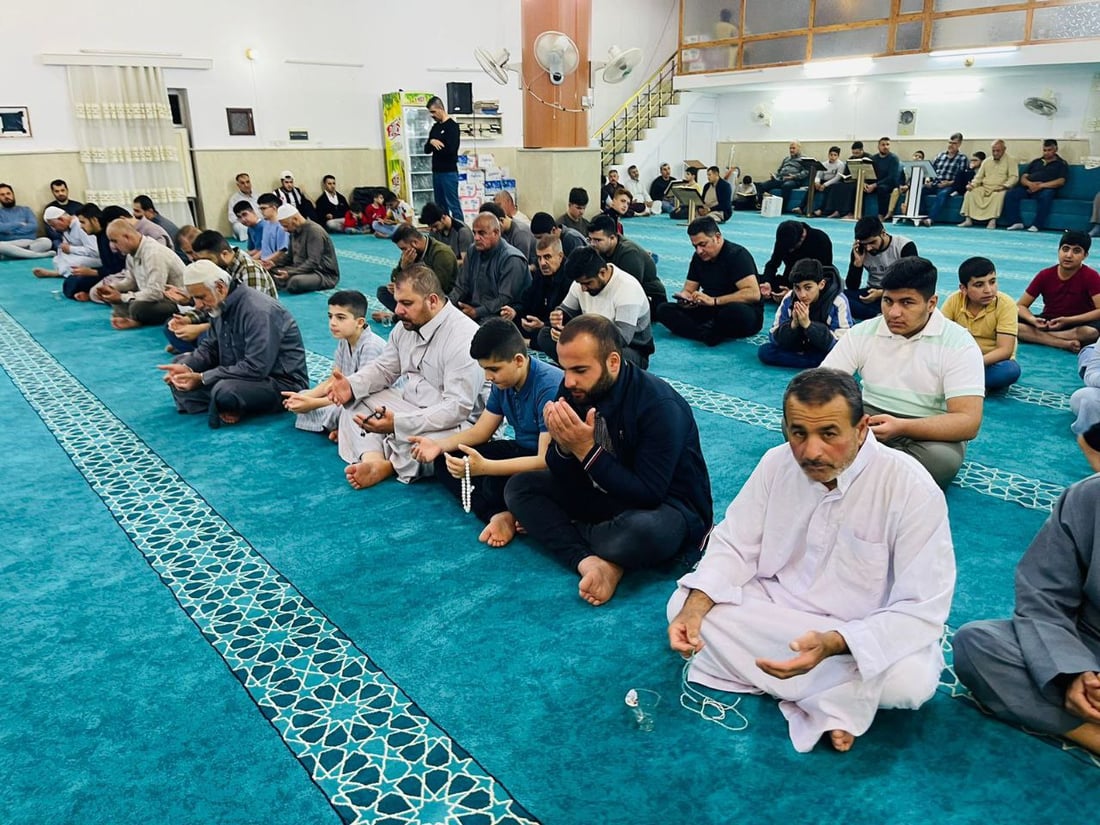 شاهد ليلة القدر في كركوك.. “تراويح وتسابيح” وأطباق متنوعة في جامع ابن الوليد