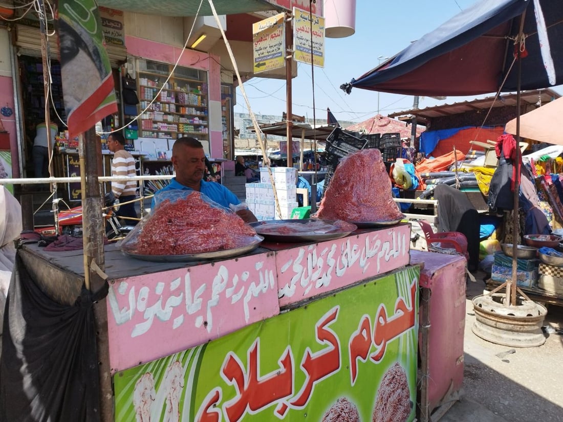 صور: عوائل المسيب تشتري اللحوم المجمدة أكثر في رمضان.. “الكفيل” والتركي