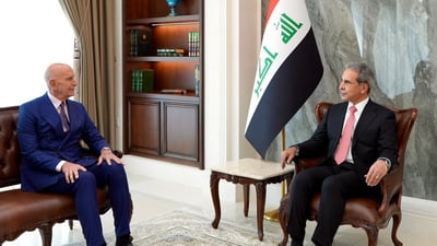 زيدان يبحث مع المبعوث الأميركي باراك الاستحقاقات الدستورية