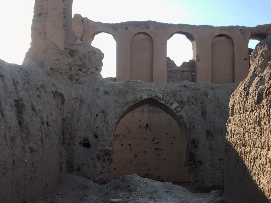 صور من قصر مُضحي: بناه سعودي عشق طبيعة الزبير.. والبصرة تبحث عن خارطته في بغداد
