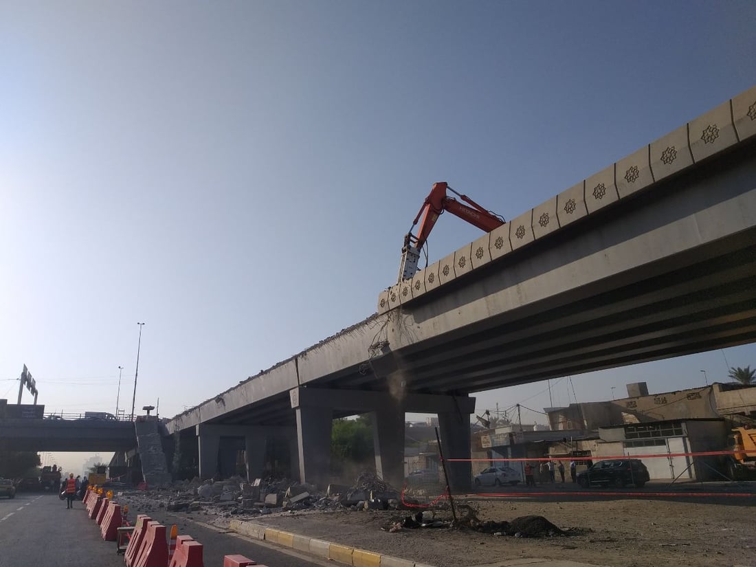 صور: الأتراك بدأوا بتنفيذ جسر الطوبجي الدوار للاستغناء عن التقاطع “المزعج”