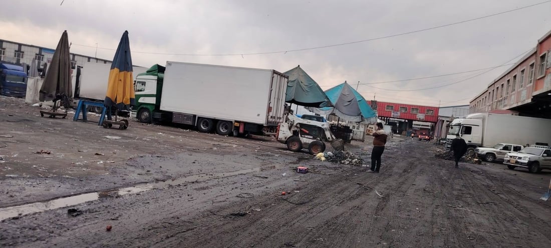 ژینگەپارێزی هەولێر سەر و ژێری پردەکانی پاک کردەوە