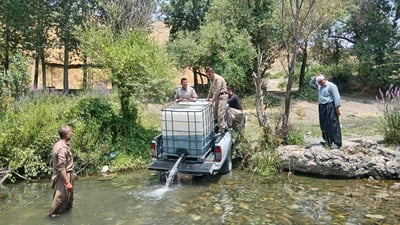هاونیشتیمانیان خۆیان لە وشكەساڵیدان و ئاو بۆ ئاژەڵەكان دابين دەكەن