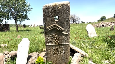 لە گۆڕستانێک مسوڵمان، مەسیح و جوو پێکەوە بە خاکسپێردراون