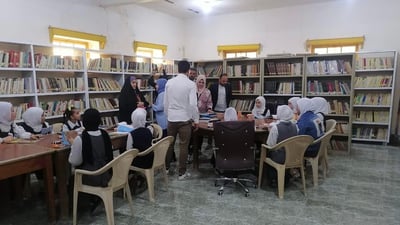 آلاف الكتب تتدفق إلى مدراس ديالى.. الطلبة يحبون الفنطازيا وقصص الجرائم (صور)